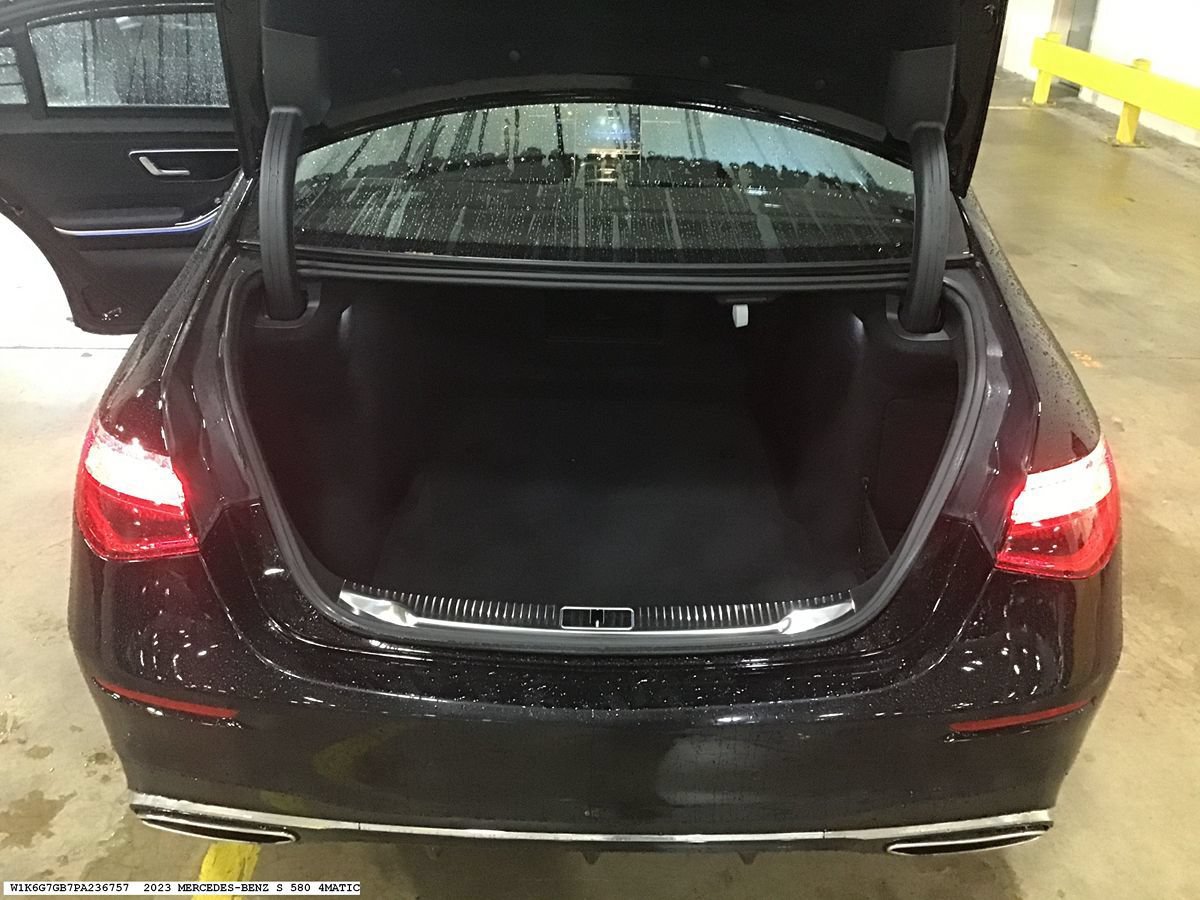 Used 2023 Mercedes-Benz S 580 4MATIC Sedan image 10