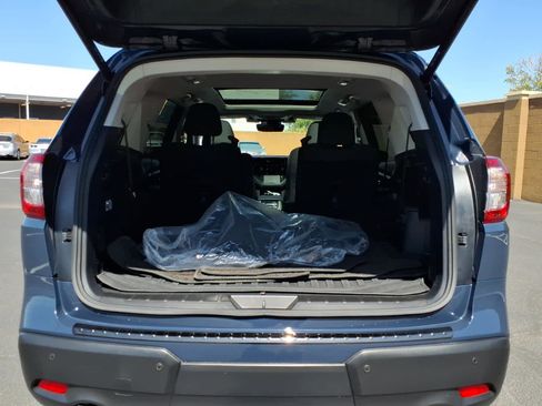 Certified 2024 Subaru Ascent Onyx Edition image 16