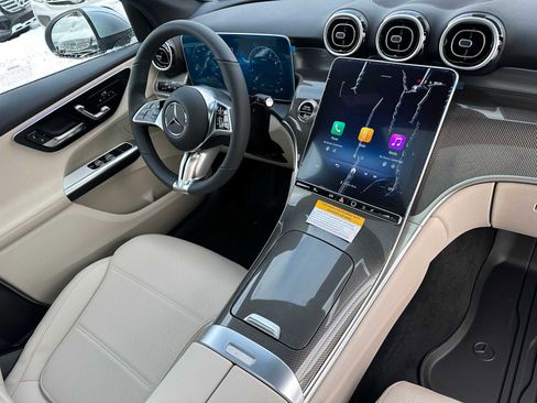 New 2026 Mercedes-Benz GLC 300 4MATIC image 11