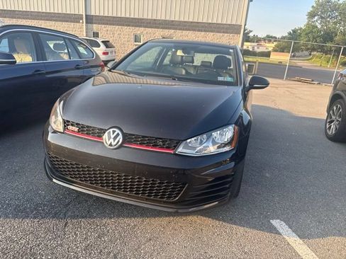 Used 2016 Volkswagen GTI SE FWD image 3