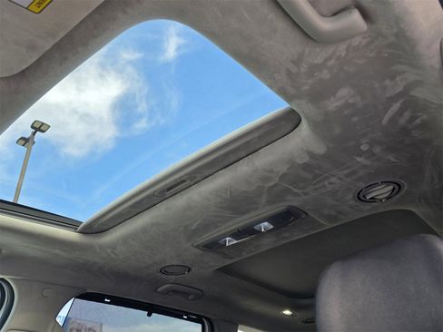 Used 2023 Kia Telluride SX Prestige image 14