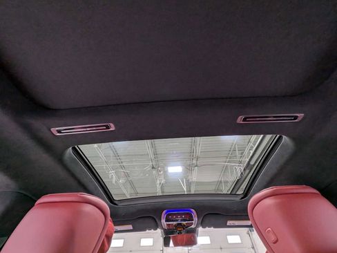 Certified 2023 Mercedes-Benz S 500 4MATIC image 17