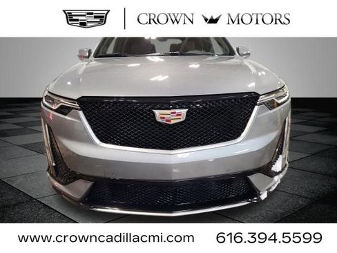 Certified 2023 Cadillac XT6 Sport w/ LPO, Floor Liner Package image 8