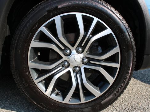 Used 2019 Mitsubishi Outlander Sport ES image 21