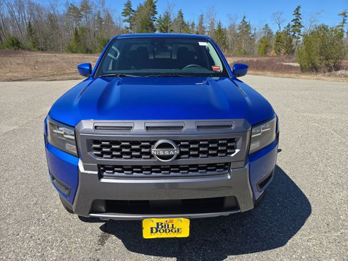 New 2026 Nissan Frontier SV w/ SV Convenience Package AWD/4WD image 10