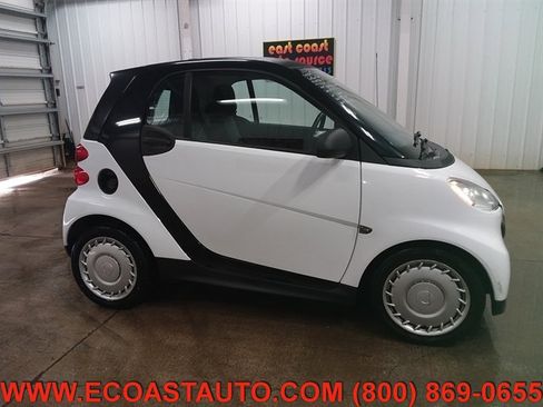 Used 2013 smart fortwo pure image 1