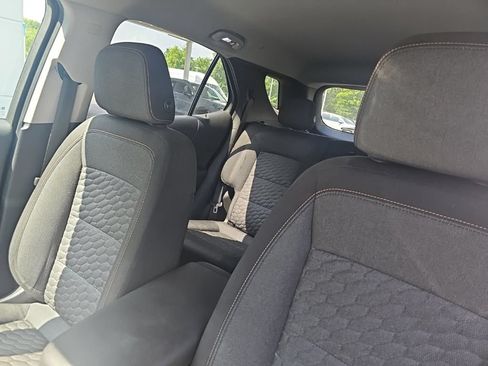 Used 2019 Chevrolet Equinox LT FWD image 9