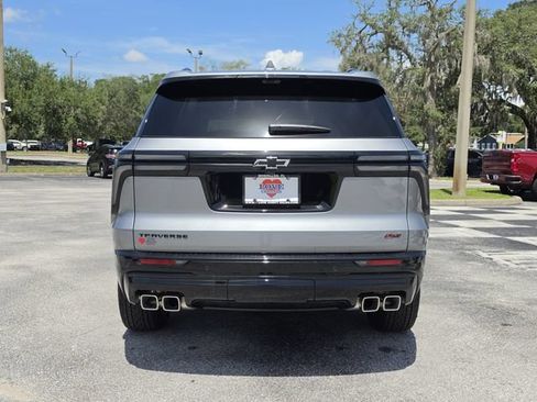 New 2026 Chevrolet Traverse RS w/ LPO, Floor Liner Package FWD image 4