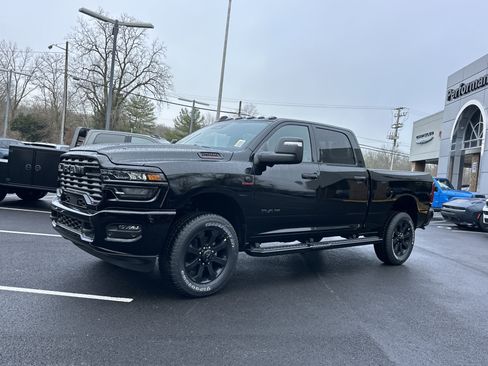 New 2026 RAM 2500 Big Horn AWD/4WD image 23