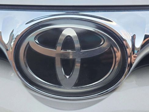 Used 2018 Toyota Avalon XLE Premium image 59