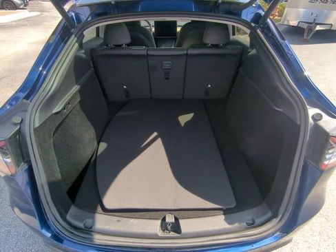 Used 2023 Tesla Model Y Long Range image 14