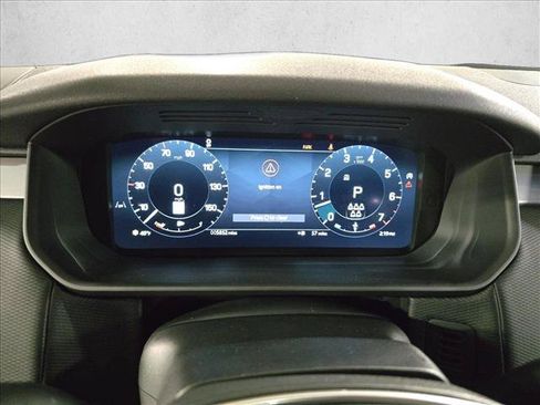 Used 2024 Land Rover Discovery Dynamic SE AWD/4WD image 21