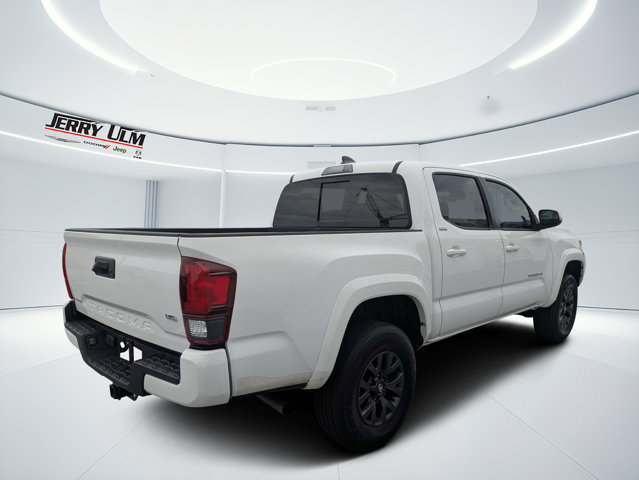 Used 2023 Toyota Tacoma SR5 w/ Technology Package RWD image 3