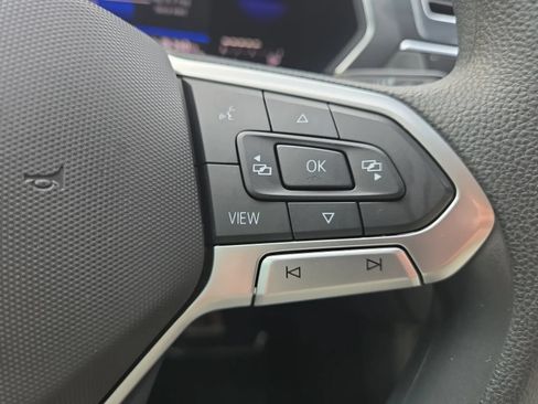 Used 2022 Volkswagen Tiguan S FWD image 22