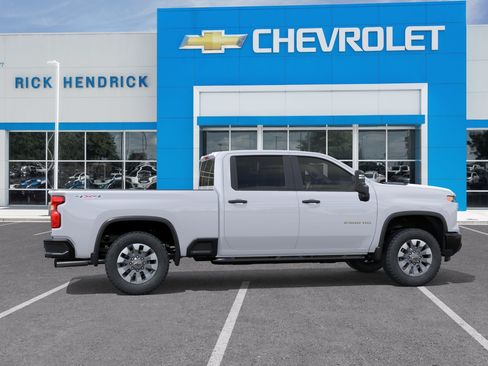 New 2026 Chevrolet Silverado 2500 Custom w/ Custom Value Package AWD/4WD image 7