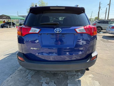 Used 2015 Toyota RAV4 LE image 5
