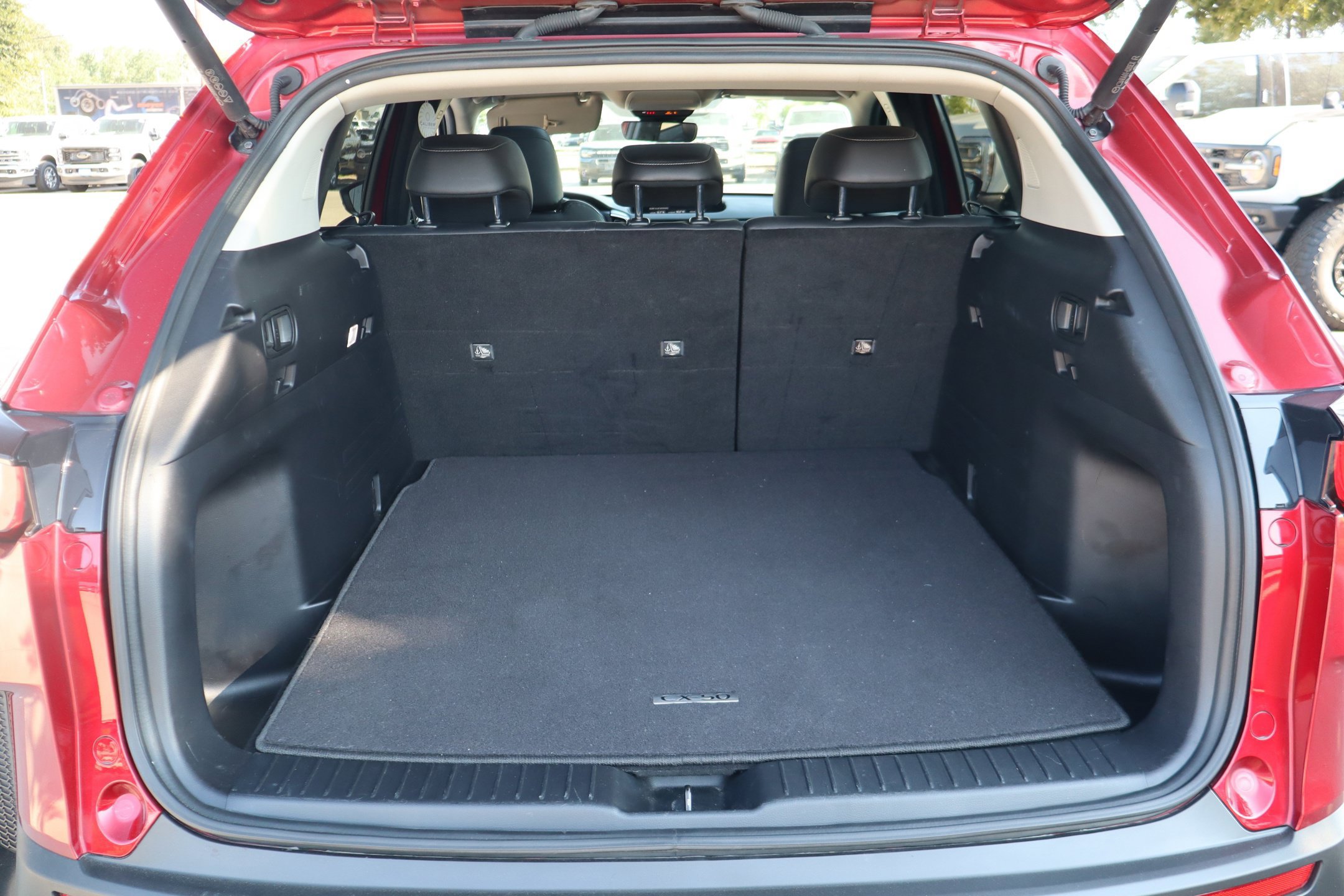 Used 2023 MAZDA CX-50 AWD 2.5 S w/ Cargo Package image 33
