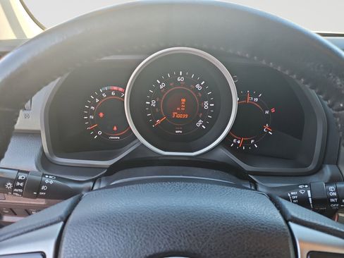 Used 2012 Toyota 4Runner Limited AWD/4WD image 20