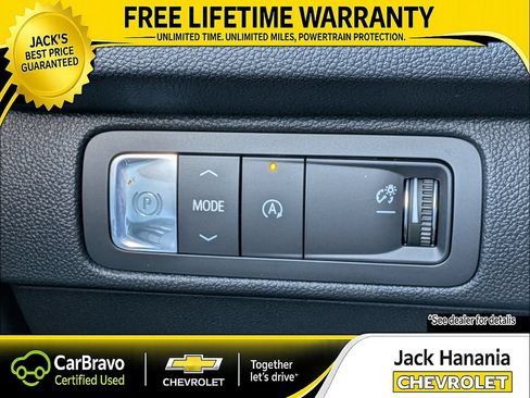 Certified 2026 Chevrolet Traverse High Country FWD image 27