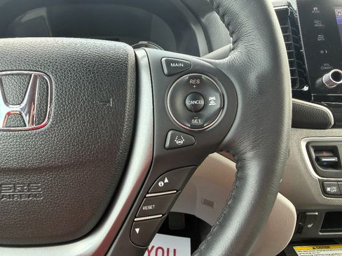 Used 2023 Honda Ridgeline RTL-E image 42