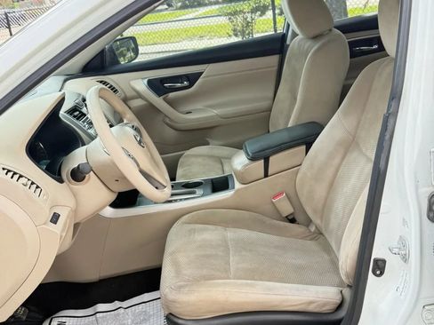 Used 2015 Nissan Altima 2.5 S w/ Power Driver Seat Package FWD image 9