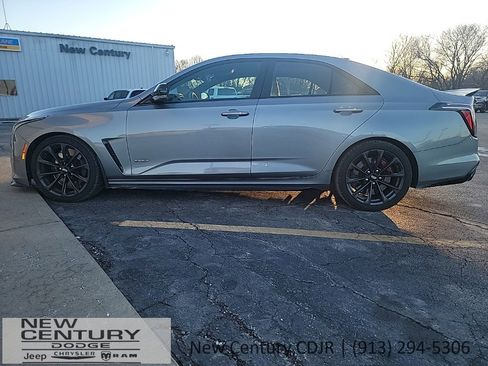 Used 2023 Cadillac CT4 V Blackwing w/ Driver Assist Package image 2