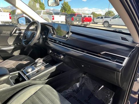 Used 2022 Mitsubishi Outlander SE image 12