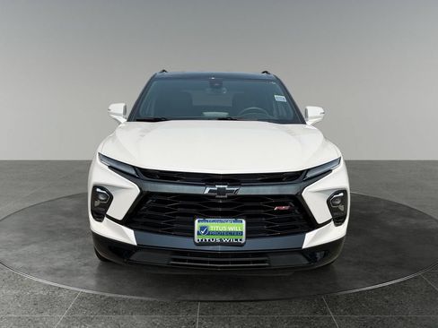 Used 2023 Chevrolet Blazer RS FWD image 2