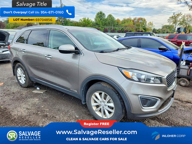 Used 2017 Kia Sorento AWD w/ LX V6 Convenience Package image 5