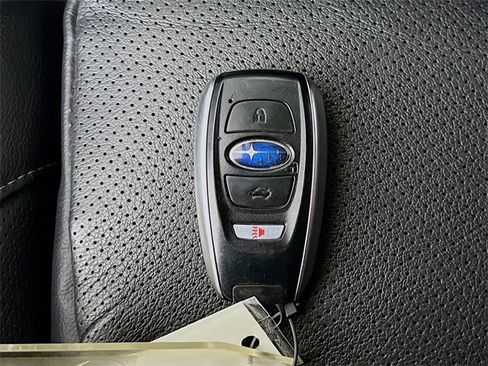 Used 2024 Subaru Ascent Limited image 31