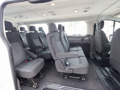 Used 2021 Ford Transit 350 XLT image 29