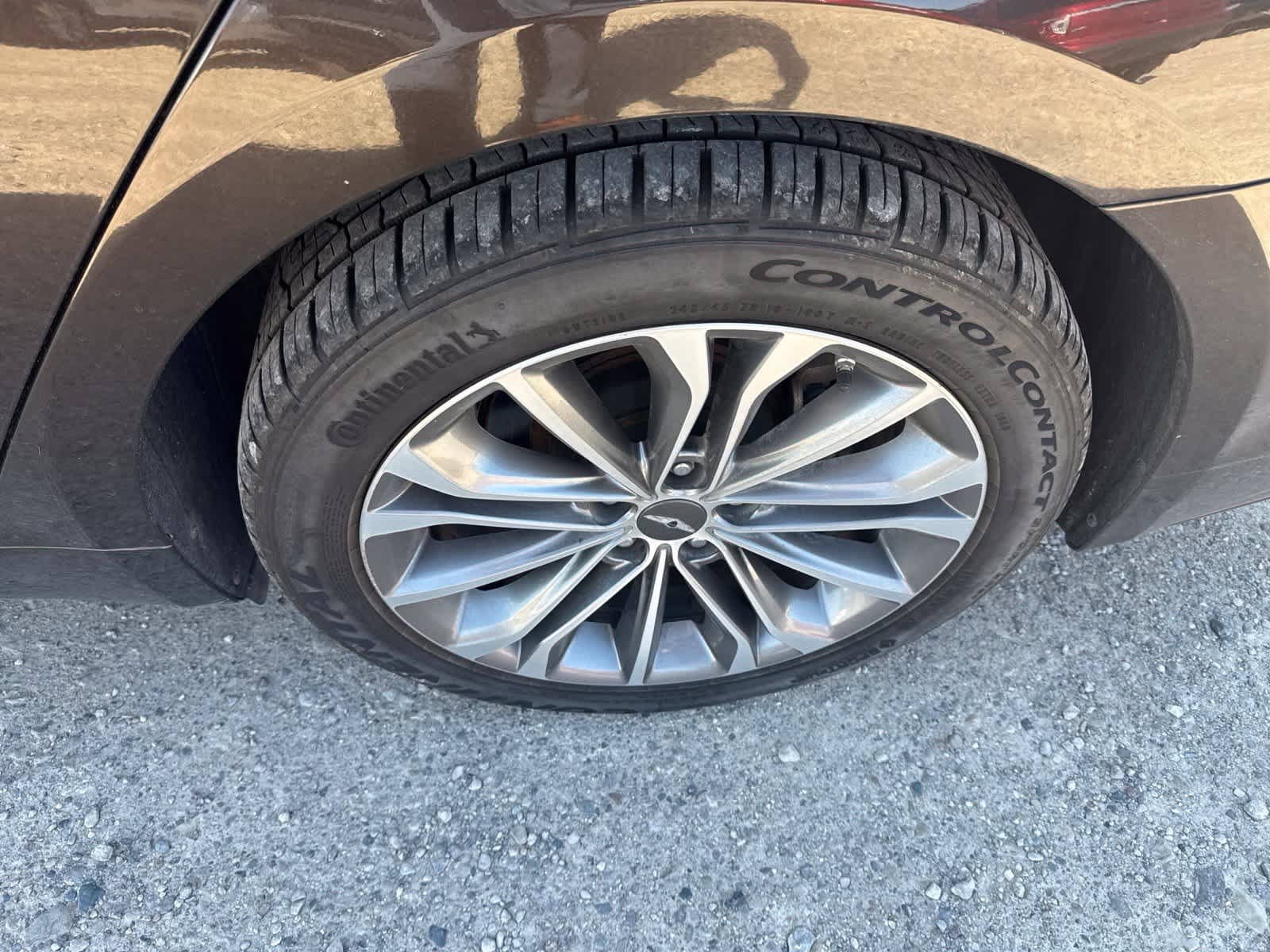 Used 2015 Hyundai Genesis 3.8 w/ Option Group 03 RWD image 7
