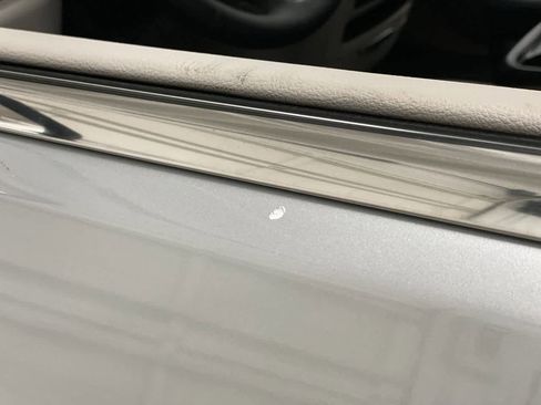 Used 2024 Chrysler Pacifica Touring-L image 31