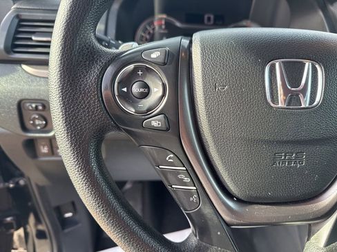 Used 2023 Honda Ridgeline Sport image 16
