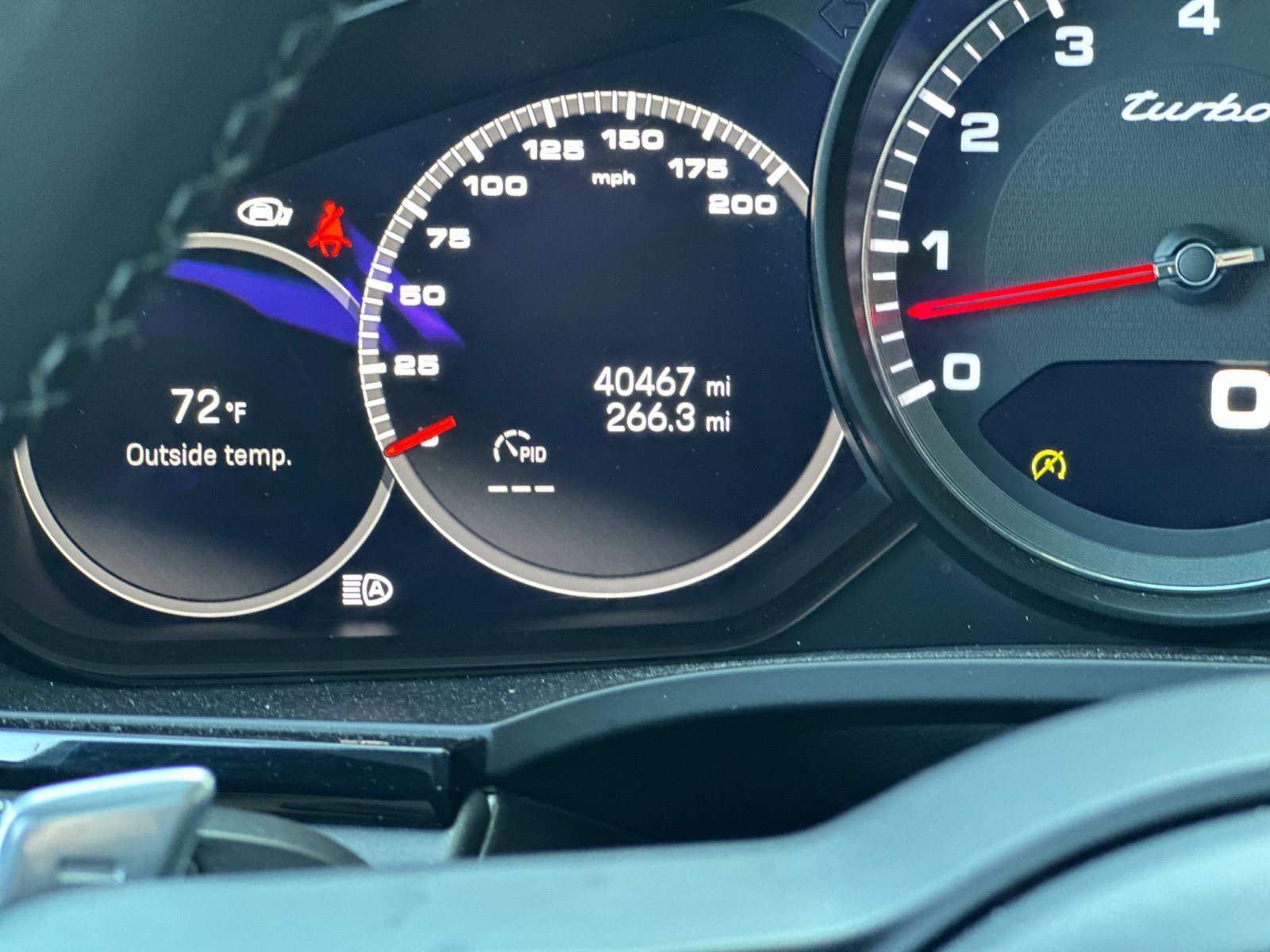Used 2022 Porsche Cayenne Turbo w/ Assistance Package AWD/4WD image 24
