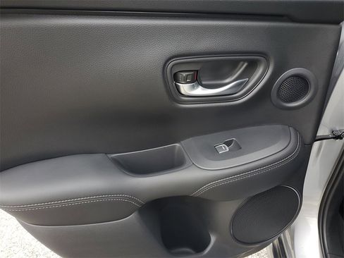 Certified 2025 Acura ADX FWD image 16