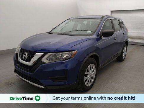 Used 2017 Nissan Rogue S FWD image 1
