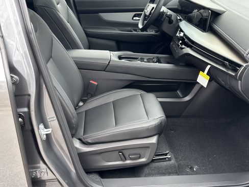 New 2026 Nissan Murano SL image 13