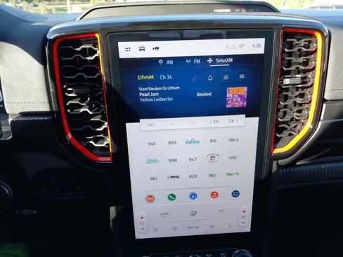 New 2025 Ford Ranger Raptor image 21