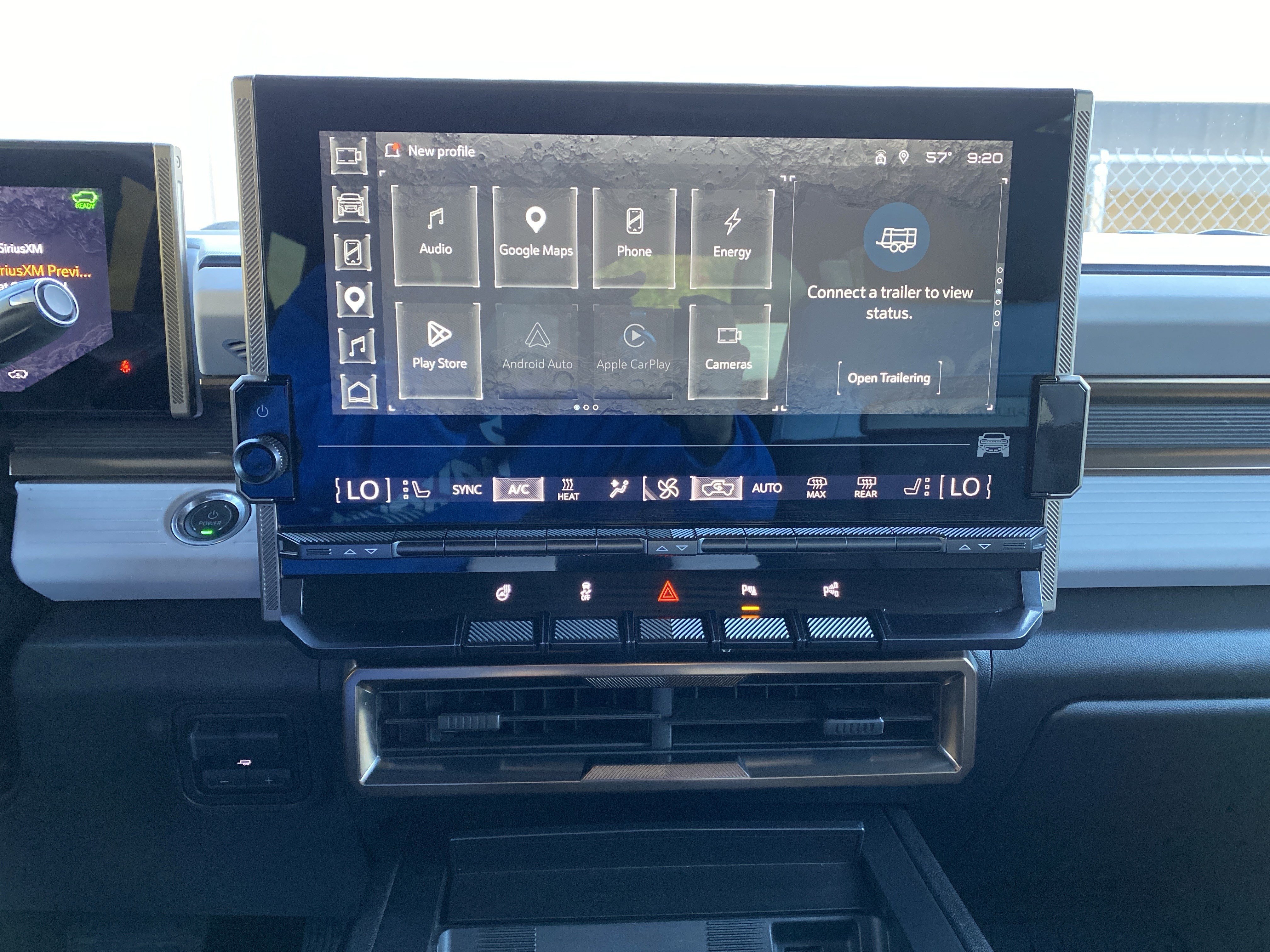 Used 2025 GMC Hummer EV 2X AWD/4WD image 24