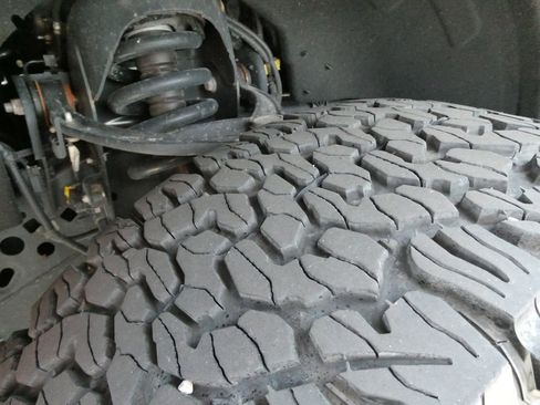 Used 2023 Ford F150 Raptor AWD/4WD image 11