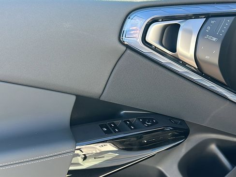 New 2026 BMW X3 xDrive30 w/ Premium Package image 13