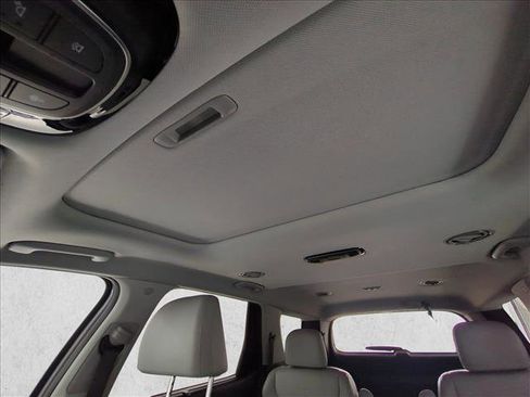 Used 2021 Hyundai Palisade SEL w/ Premium Package FWD image 16