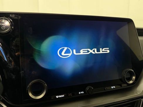 Used 2024 Lexus TX 500h AWD w/ Technology Package image 19