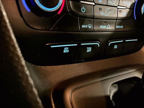 Used 2020 Ford Transit Connect XL image 25