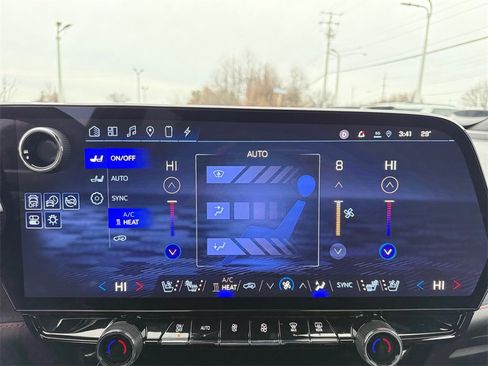 Used 2024 Chevrolet Blazer EV RS image 17