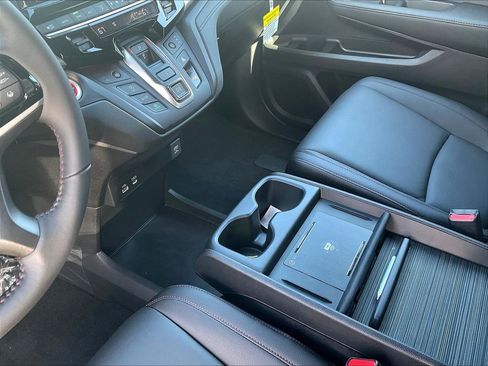 New 2026 Honda Odyssey Sport-L image 14