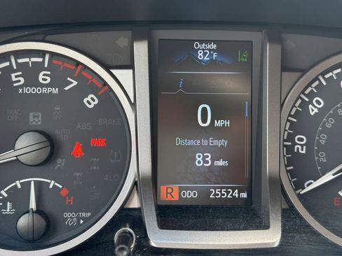 Used 2023 Toyota Tacoma SR5 AWD/4WD image 20