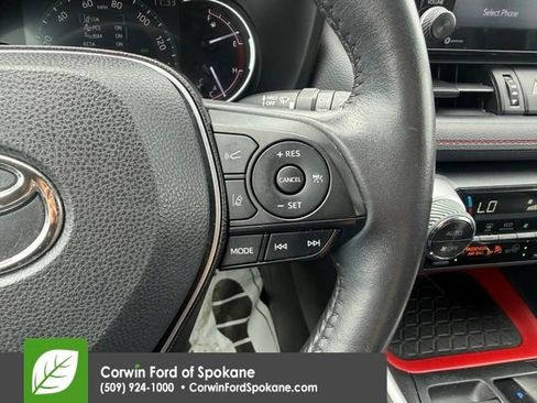 Used 2020 Toyota RAV4 TRD Off-Road w/ TRD Off-Road Weather Package AWD/4WD image 25