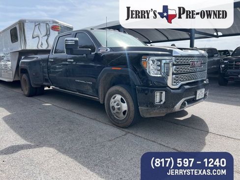 Used 2023 GMC Sierra 3500 Denali w/ Denali Ultimate Package image 2